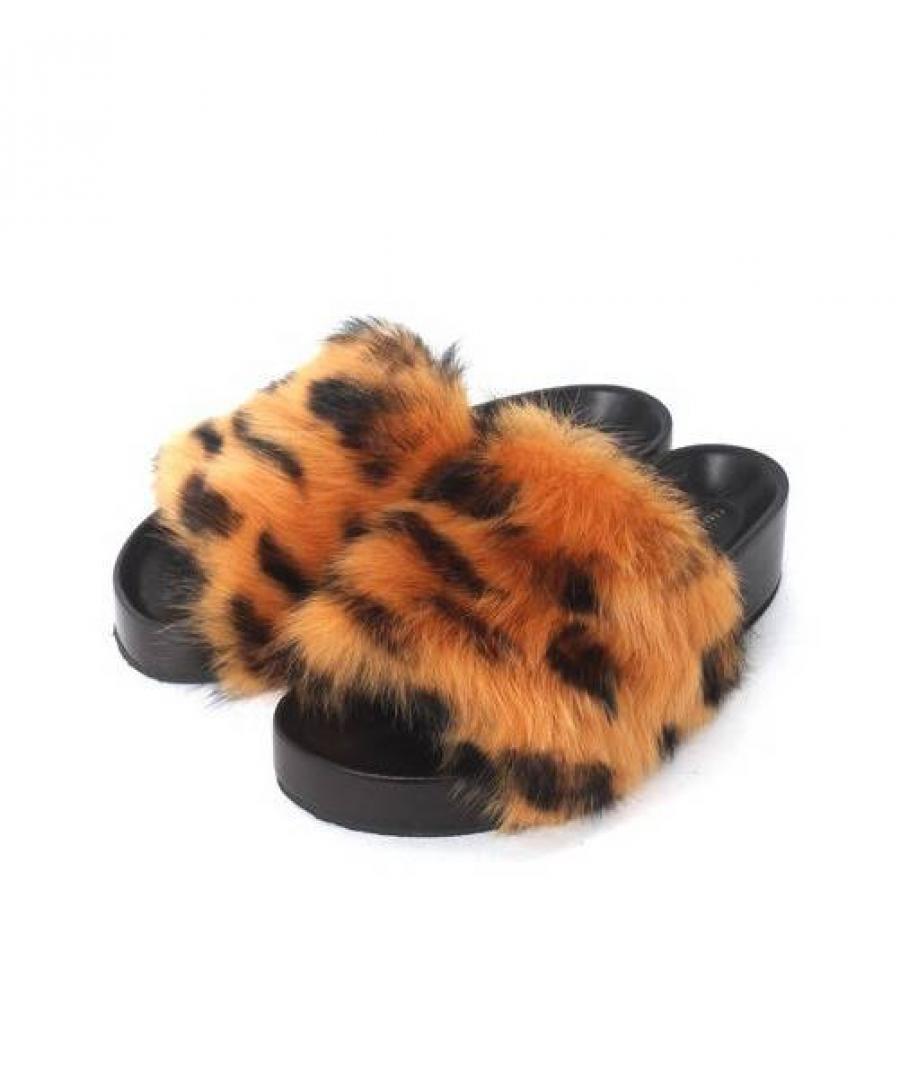 CELINE(セリーヌ) ファーサンダル」 買取実績詳細｜トレファクスタイル