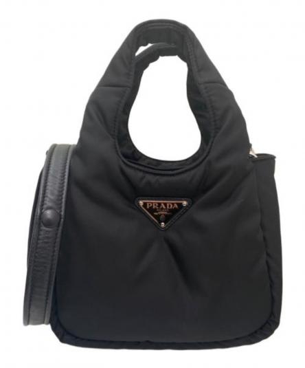 PRADA (プラダ) ソフト Re-Nylonパデッド ミニバッグ ブラックの PRADA (プラダ) ソフト Re-Nylonパデッド ミニバッグ ブラックの
