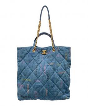 CHANEL（シャネル）マキシショッピングバッグ