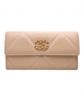 CHANEL（シャネル）シャネル19