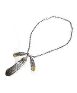 ARIZONA FREEDOM】（アリゾナフリーダム） 3連フェザーネックレス