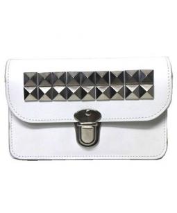 財布：COMME des GARCONS Stud Wallet Collection