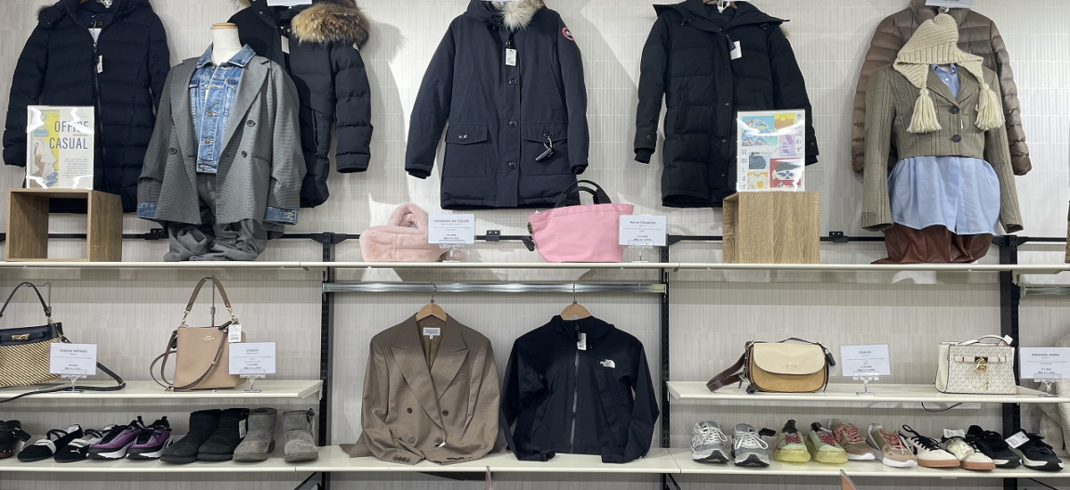 トレファクスタイル高槻店 内観写真