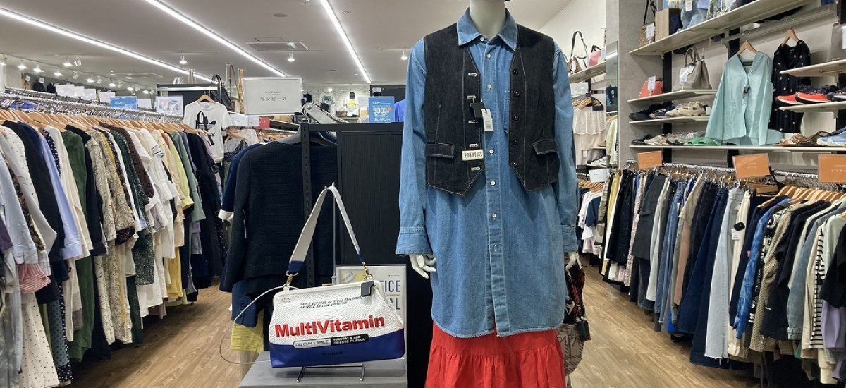 トレファクスタイル高槻店 内観写真