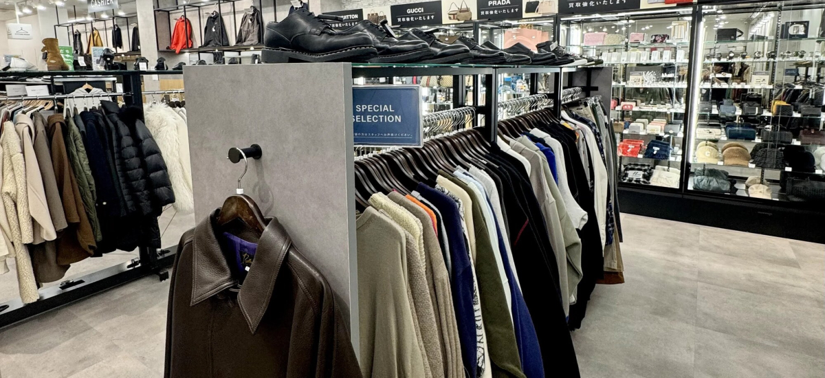 トレファクスタイルの中でも大型店舗のひとつで、広々とした売り場が魅力の店舗です。
