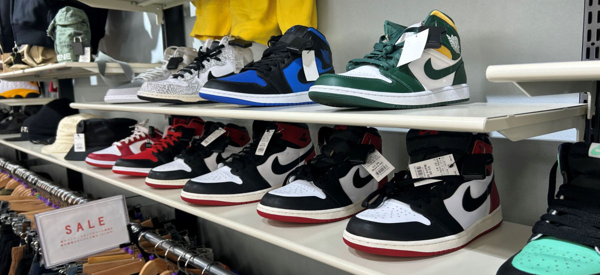 旬の人気ブランド多数のメンズストリートコーナー