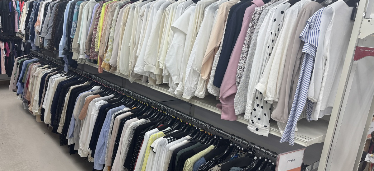 約1万点以上の店内商品で、お客様をお出迎えします。