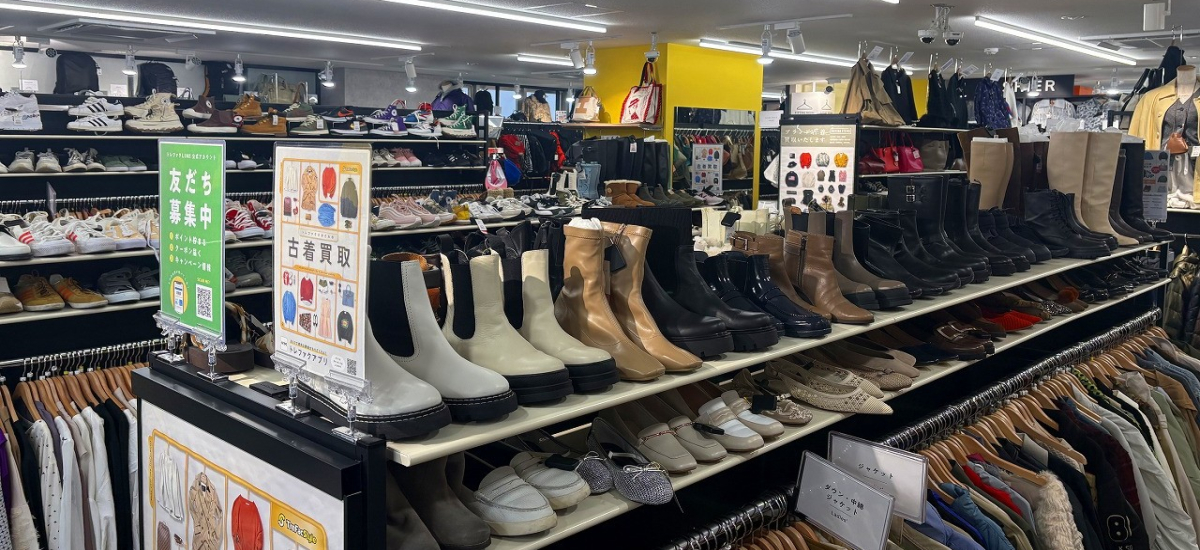 トレファクスタイル十条店 内観写真