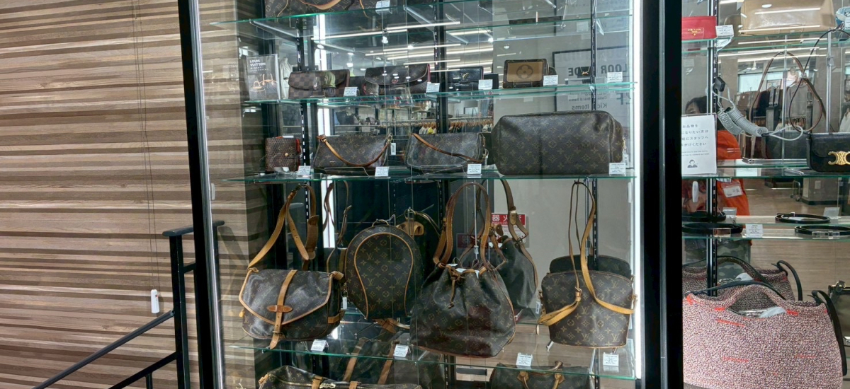 ブランドアイテムショーケース