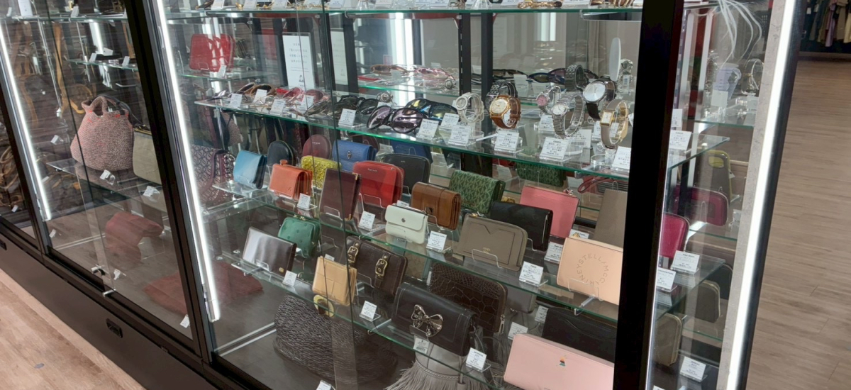 ブランドアイテムショーケース