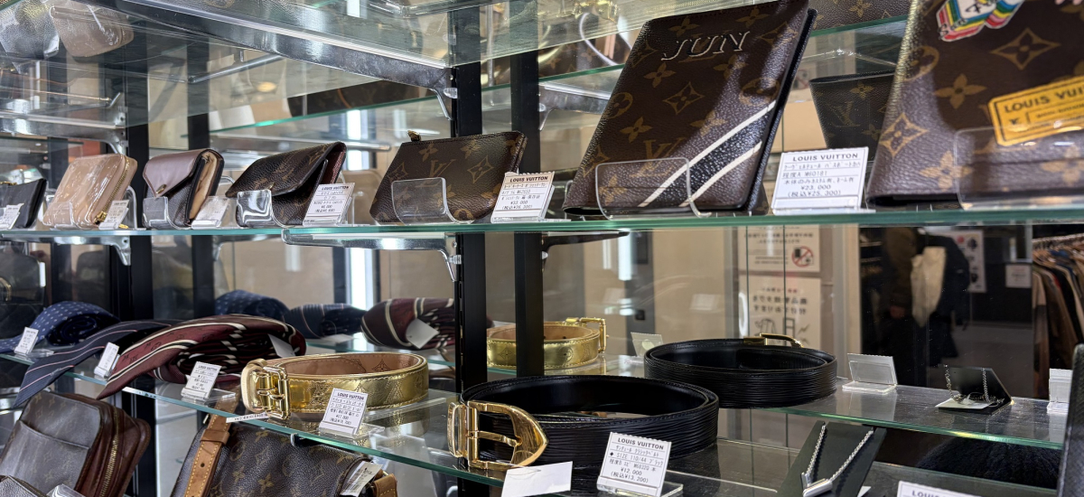 ■ラグジュアリーブランドのバッグ・小物も数多くご用意ございます！