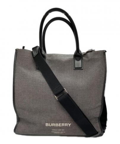 「インポートブランドのBURBERRY 」