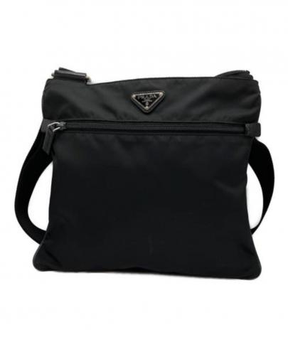 「ラグジュアリーブランドのPRADA 」
