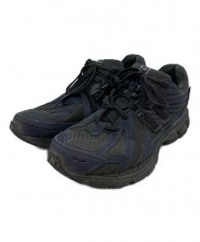 「スポーツブランドのNEW BALANCE 」