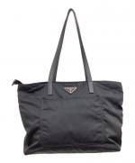 CELINE より ミディアム トレッキング メッセンジャー が入荷しました