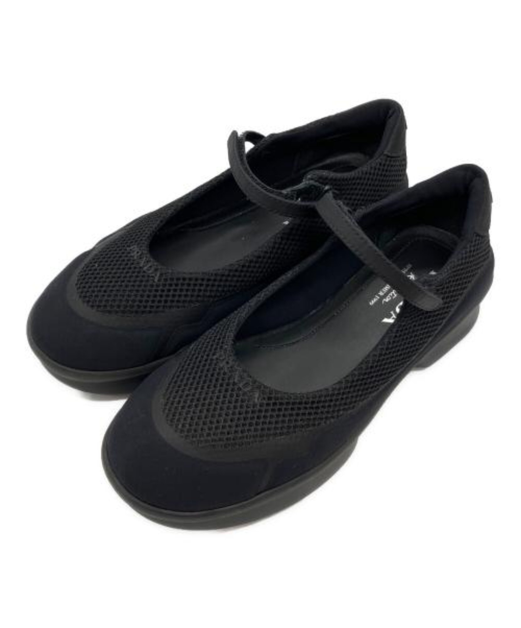 PRADA プラダ メリージェーン フラットミュール PRADA /プラダ】より、''メリージェーン メッシュ スニーカー''を買取