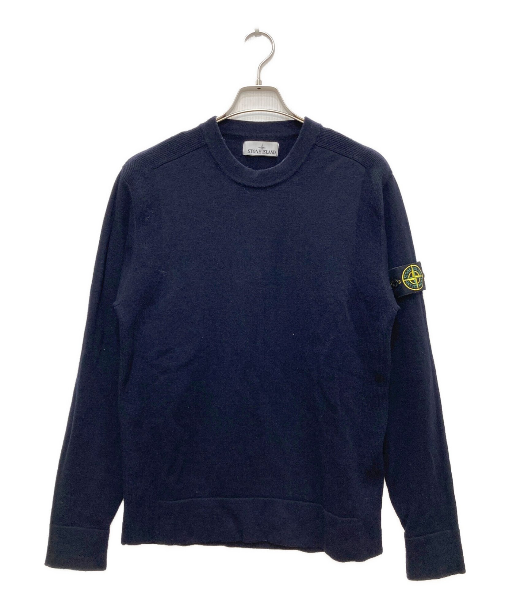 STONE  ストーンアイランド　クルーネックセーター　ネイビー系 STONE ISLAND / ストーンアイランド】洗練されたネイビーが紡ぐ大人の