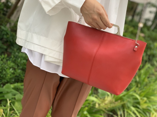 バッグのレディース