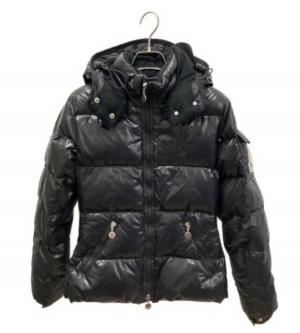 「ラグジュアリーブランドのMONCLER 」