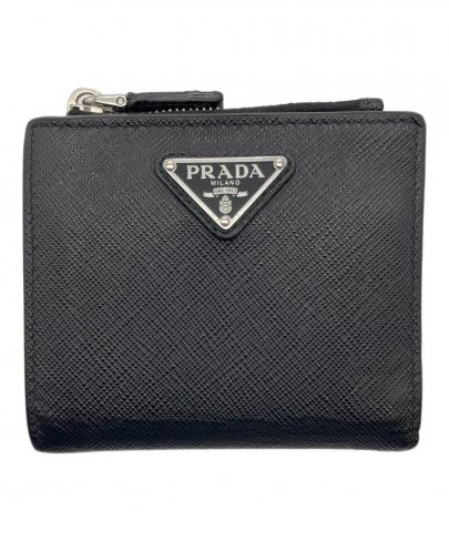 「ラグジュアリーブランドのPRADA 」