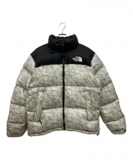 「ストリートブランドのTHE NORTH FACE × SUPREME 」