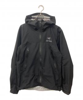 「アウトドアブランドのARC'TERYX 」