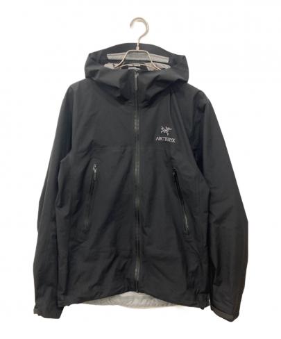 「アウトドアブランドのARC'TERYX 」