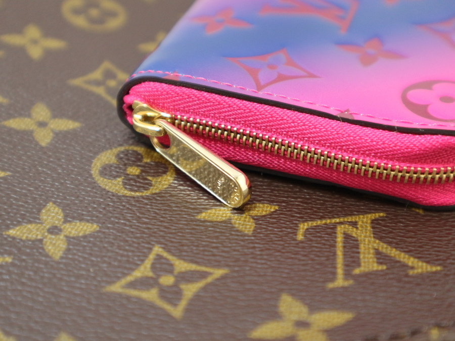 Louis Vuitton/ルイヴィトン】艶やかなジッピーコインケース|ヴァルニ 