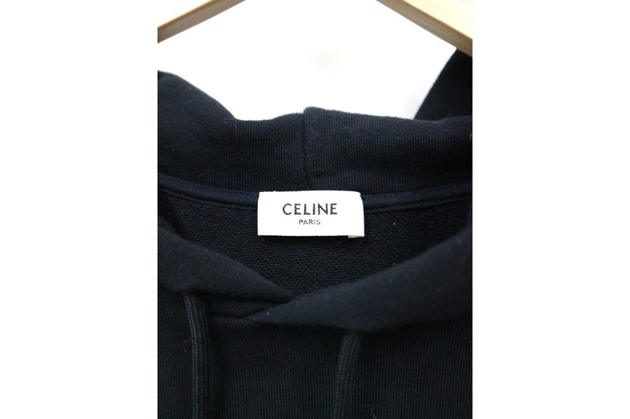 ラグジュアリーブランド【CELINE/セリーヌ】より、アイコニックな19SS