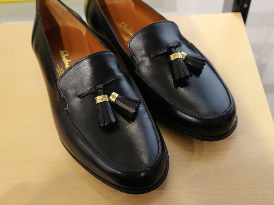 Salvatore Ferragamo/サルヴァトーレフェラガモ】よりタッセル