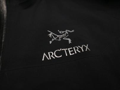 「アウトドアブランドのARCTERYX 」