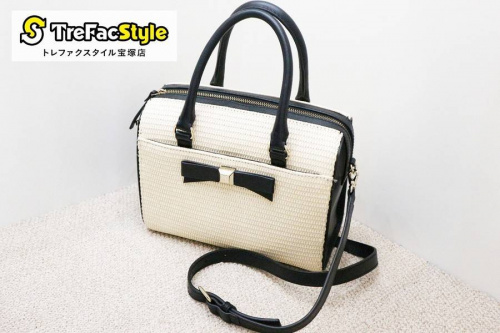 リサイクルショップの古着