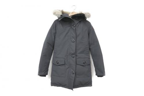 カナダグースのダウンコート