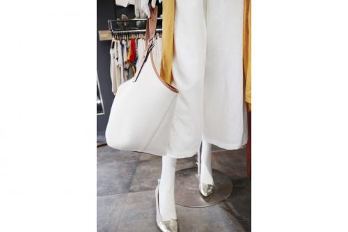 ロエベのバルーンバッグ