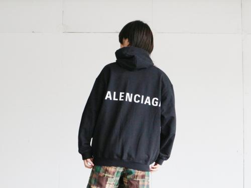 BALENCIAGAのバレンシアガ
