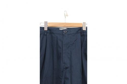 スタジオニコルソンのワイドパンツ