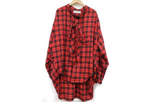 バレンシアガのブランド品