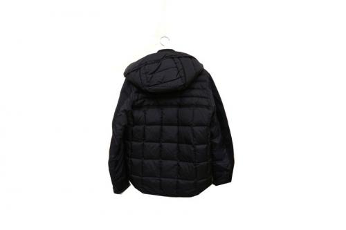 モンクレールのダウンコート