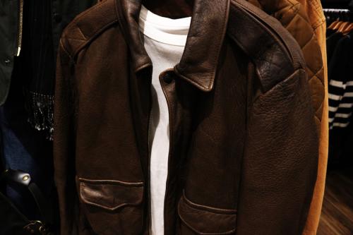 革ジャンのメンズ