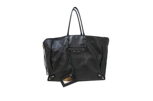 BALENCIAGAのバレンシアガ