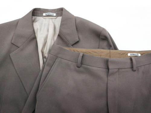 AURALEEのオーラリー