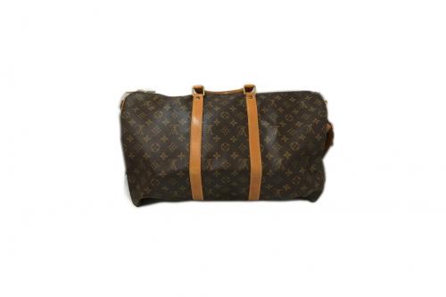 ルイヴィトンのトラベルバッグ