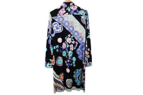 レオナールのワンピース