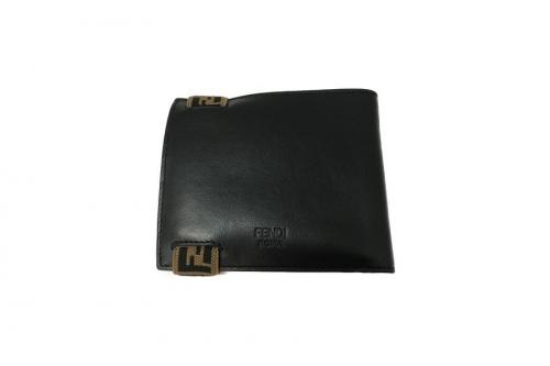 フェンディの財布