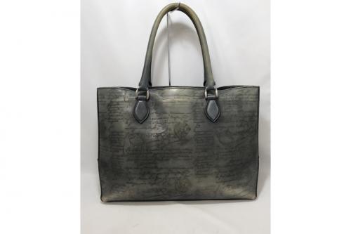 ベルルッティのトゥジュール