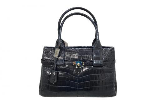 Nob truthのﾉﾌﾞ　ﾄｩﾙｰｽ