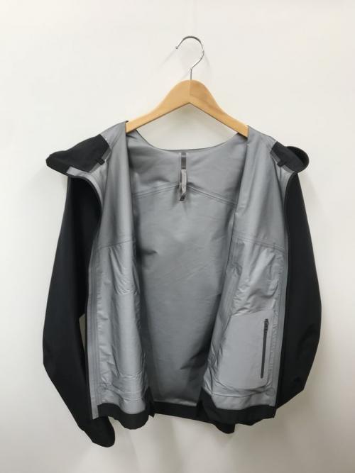 マウンテンパーカーのメンズ