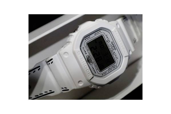 2018発売】 G-SHOCKとBEAMS 35周年記念スペシャルモデルウオッチ