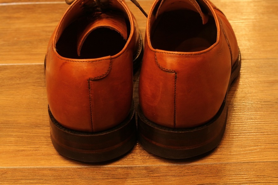 LOAKE1880/ローク1880】革靴の名門LOAKEからドレッシーな