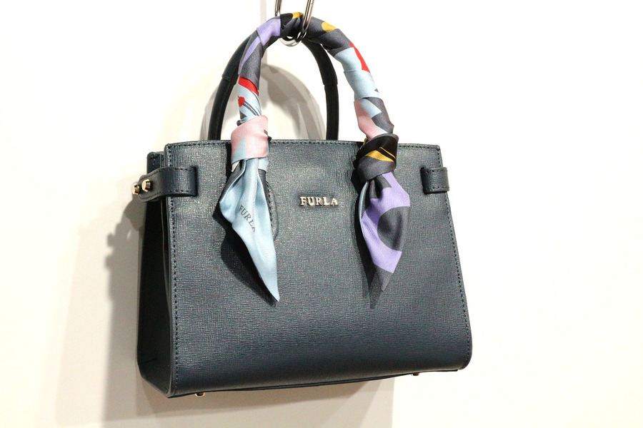 またまた入荷！【FURLA/フルラ】大人女子必見！ミニマムでこだわりの詰まったバッグ2点入荷！[2019.04.25発行]